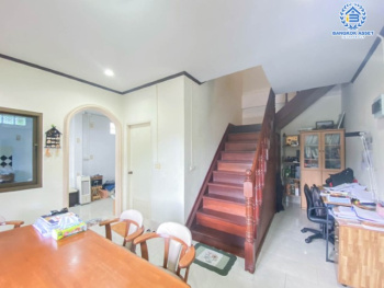 *****บ้านแฝดมือสองย่านนนทบุรี ม.อุดมทรัพย์ บางกรวย-ไทรน้อย หลังมุม! ทำเลดีที่สุดในโครงการ เนื้อที่ 37.1 ตร.ว. ฟังก์ชัน 3 ห้องนอน 2 ห้องน้ำ 1 ที่จอดรถ บ้านพร้อมยู่ ติดสวน บนทำเลเชื่อมต่อถ.ราชพฤกษ์, ถ.บางกรวย-ไทรน้อย ใกล้วงเวียนพระราม5